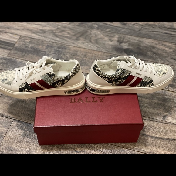 Men’s Bally “Moony” White Sheep Printed Sneakers Size 12 - Picture 2 of 6